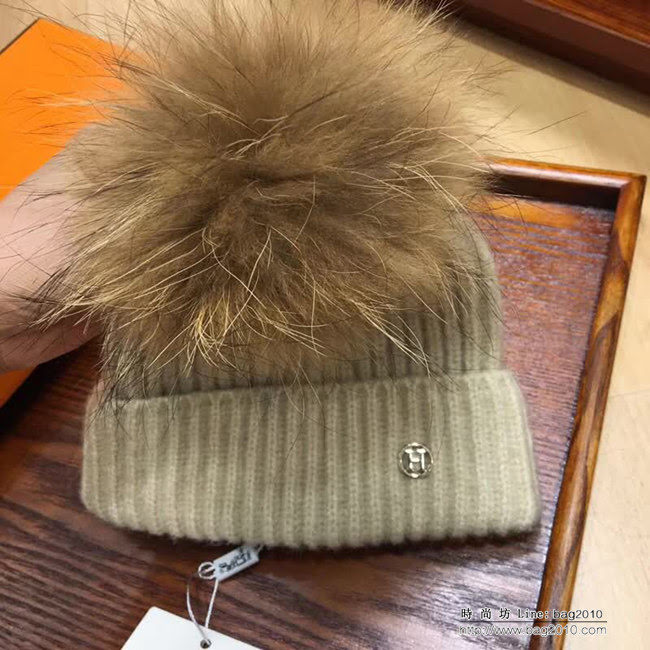 愛馬仕HERMES 秋冬新款 時尚爆款狐狸毛球羊絨帽 LLWJ8714